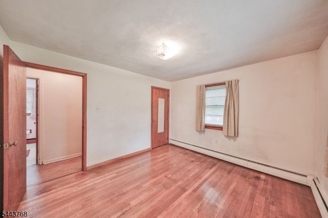 86 Ridgewood Ave, Ewing Twp., NJ 08618