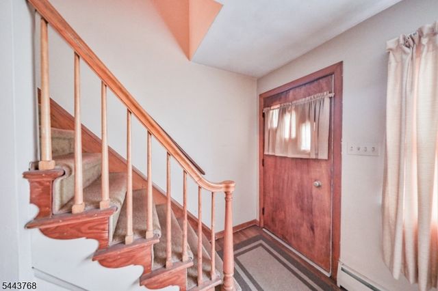 86 Ridgewood Ave, Ewing Twp., NJ 08618