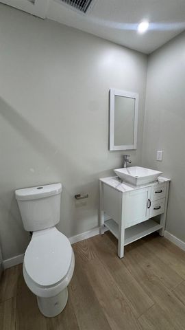 8395 GARDEN GATE Place, Boca Raton, FL 33433