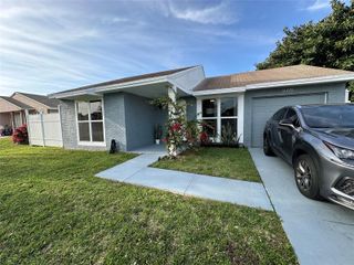 8395 GARDEN GATE Place, Boca Raton, FL 33433