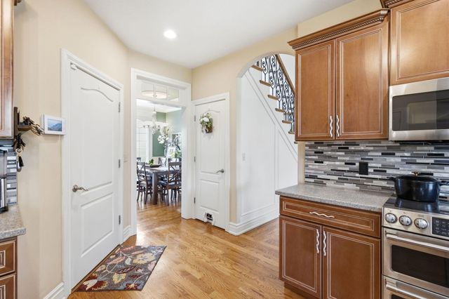 3804 CREEKFRONT WAY, Columbia, MO 65203