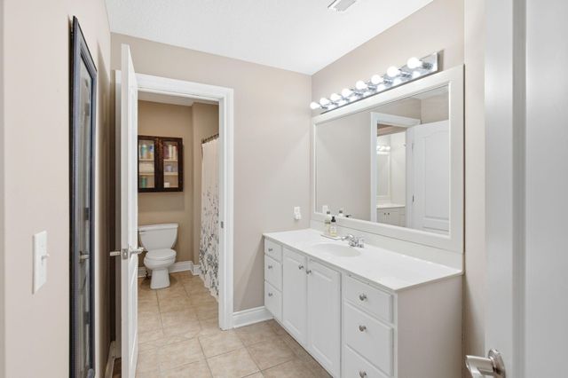 3804 CREEKFRONT WAY, Columbia, MO 65203