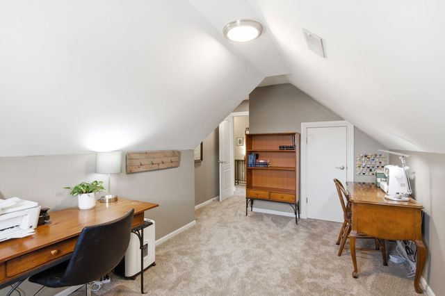 3804 CREEKFRONT WAY, Columbia, MO 65203