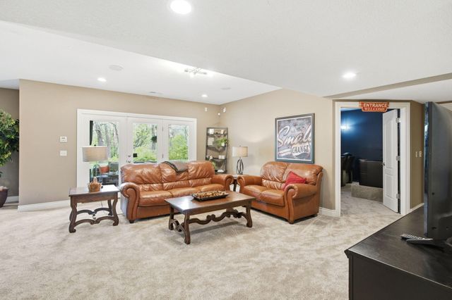 3804 CREEKFRONT WAY, Columbia, MO 65203