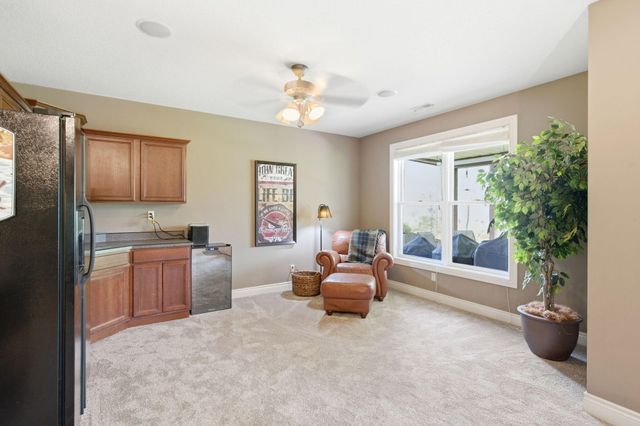 3804 CREEKFRONT WAY, Columbia, MO 65203