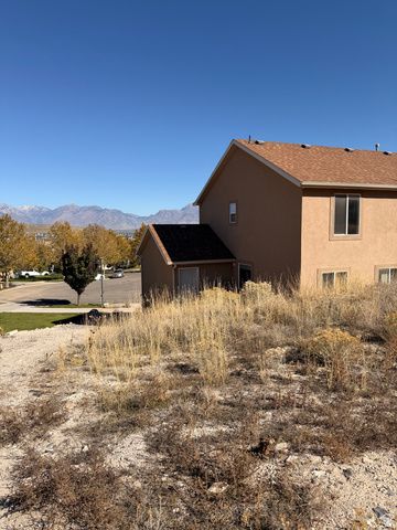3799 E WYATT EARP AVE, Eagle Mountain, UT 84005