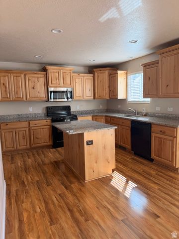 3799 E WYATT EARP AVE, Eagle Mountain, UT 84005