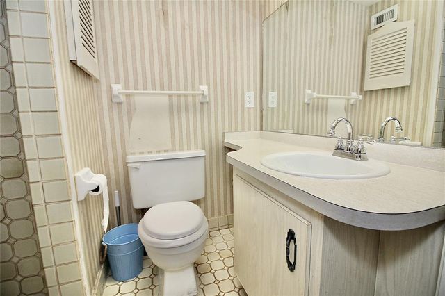 437 OAK HAVEN DRIVE 437, Altamonte Springs, FL 32701