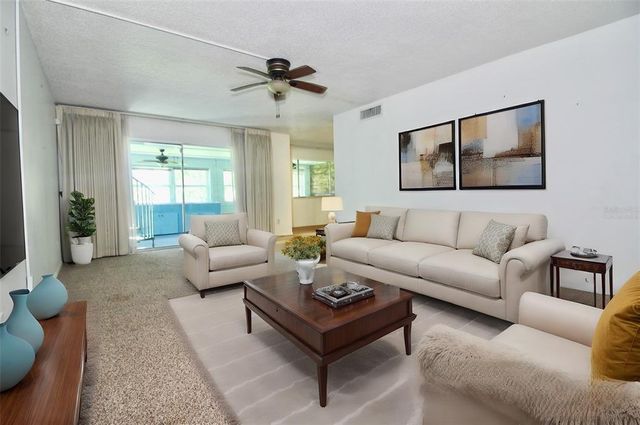 437 OAK HAVEN DRIVE 437, Altamonte Springs, FL 32701