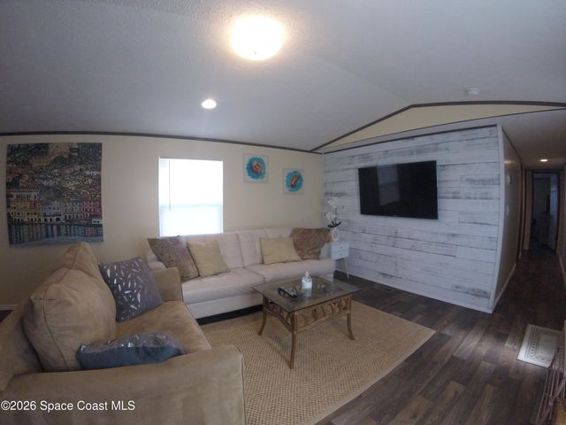 2501 Amberly Road NE, Palm Bay, FL 32905