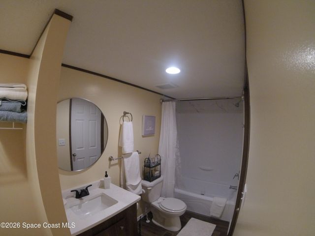 2501 Amberly Road NE, Palm Bay, FL 32905