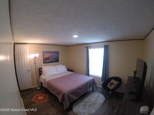 2501 Amberly Road NE, Palm Bay, FL 32905