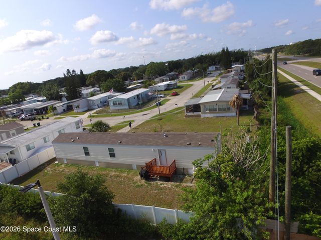 2501 Amberly Road NE, Palm Bay, FL 32905