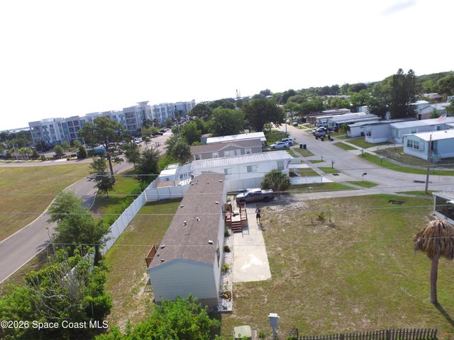 2501 Amberly Road NE, Palm Bay, FL 32905