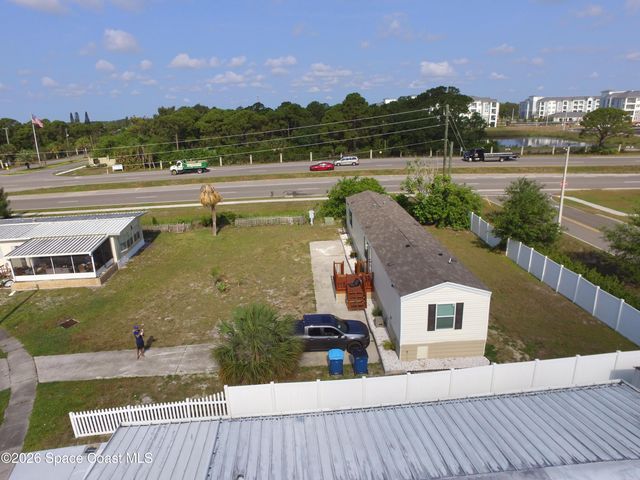 2501 Amberly Road NE, Palm Bay, FL 32905