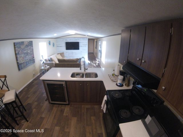 2501 Amberly Road NE, Palm Bay, FL 32905