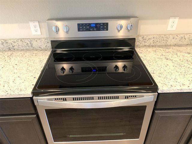 112 Declaration LN, Liberty Hill, TX 78642