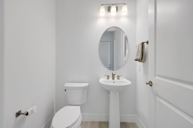 10466 Northbrook Circle, West Palm Beach, FL 33412