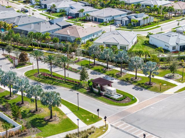 10466 Northbrook Circle, West Palm Beach, FL 33412