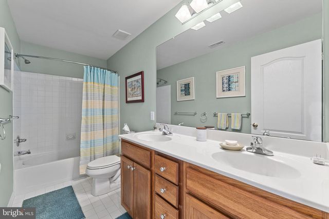 1508 FITZWILLIAM CT, Coatesville, PA 19320