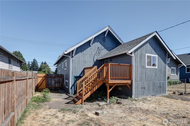 724 4th Street SE, Auburn, WA 98002