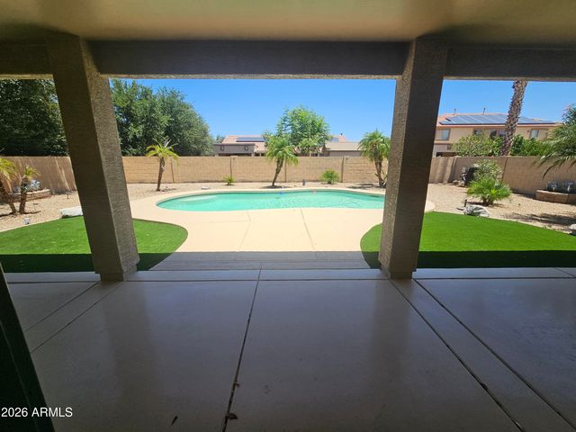 12127 N 141ST Drive, Surprise, AZ 85379