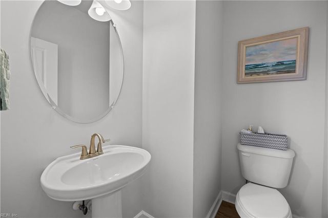 2250 Captiva LN, Chesapeake, VA 23321