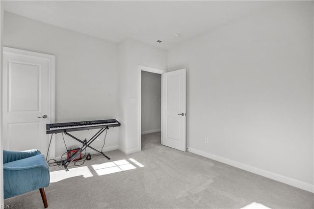 2250 Captiva LN, Chesapeake, VA 23321