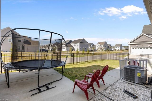 2250 Captiva LN, Chesapeake, VA 23321