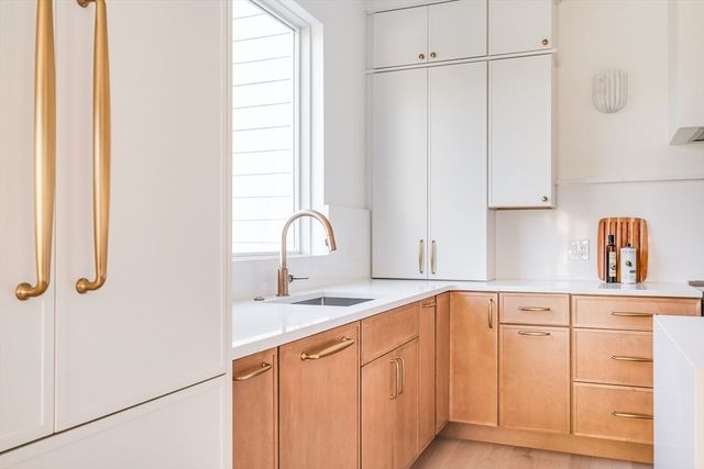 15-17 Jewett Place 1, Newton, MA 02458