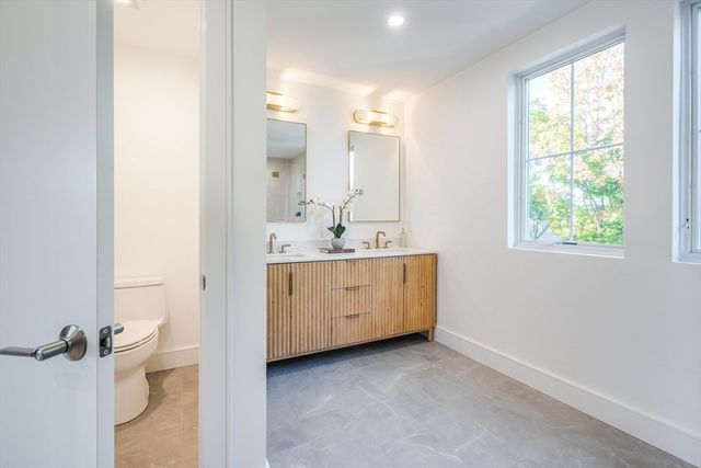 15-17 Jewett Place 1, Newton, MA 02458