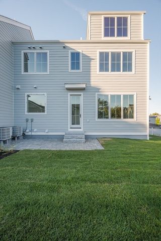 15-17 Jewett Place 1, Newton, MA 02458