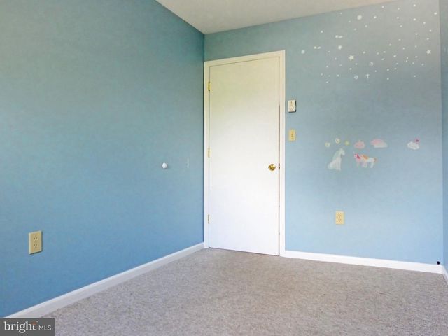 93 OUTBOARD AVE, Manahawkin, NJ 08050