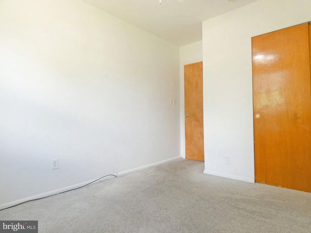 93 OUTBOARD AVE, Manahawkin, NJ 08050