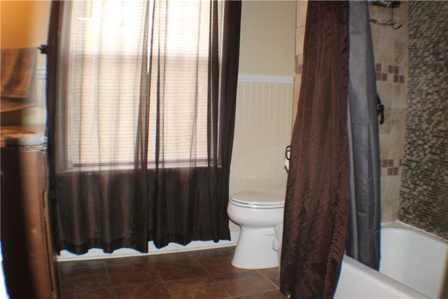 213 Lookout Ave, Charleroi Boro, PA 15022