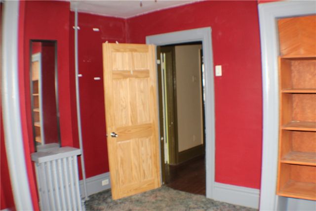213 Lookout Ave, Charleroi Boro, PA 15022