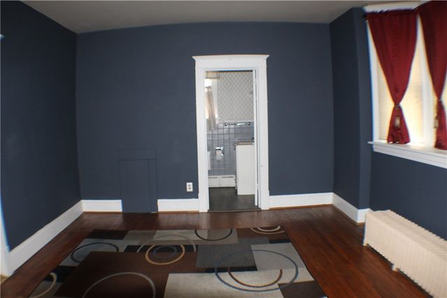 213 Lookout Ave, Charleroi Boro, PA 15022