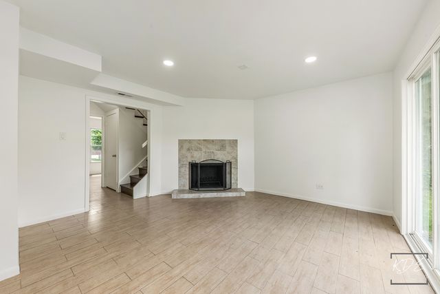 208 Granada Court, Bolingbrook, IL 60440