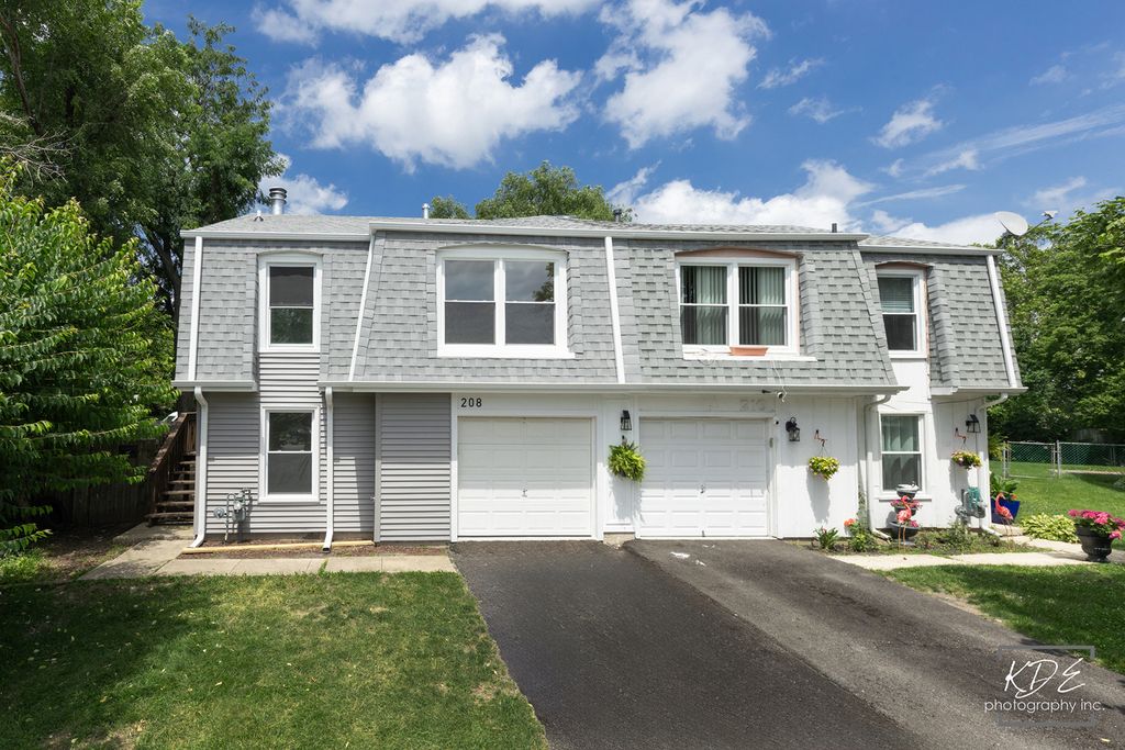 208 Granada Court, Bolingbrook, IL 60440