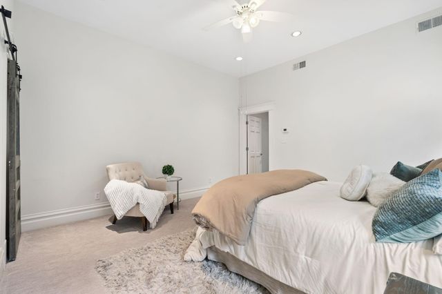 1437 Cortlandt Street, Houston, TX 77008