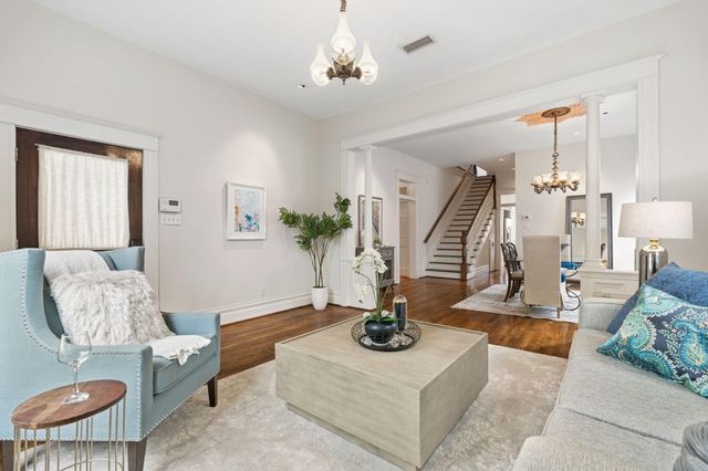 1437 Cortlandt Street, Houston, TX 77008