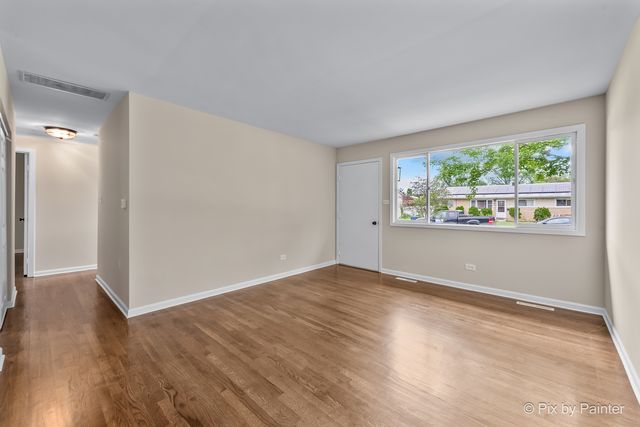 1708 Keating Street, Glendale Heights, IL 60139