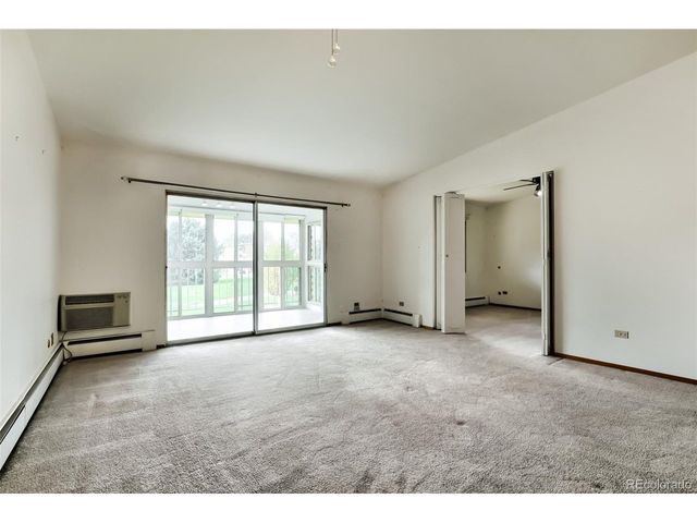 625 S Clinton St 7B, Denver, CO 80247