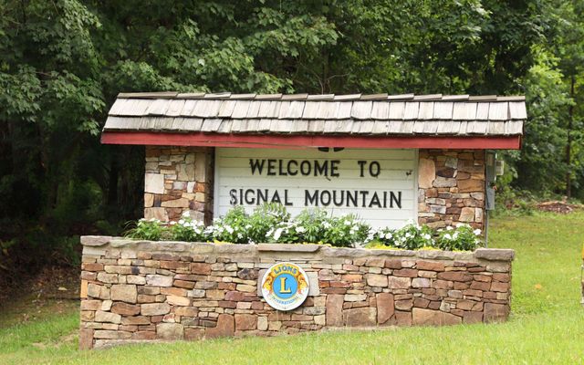 4101 Taft Highway, Signal Mountain, TN 37377