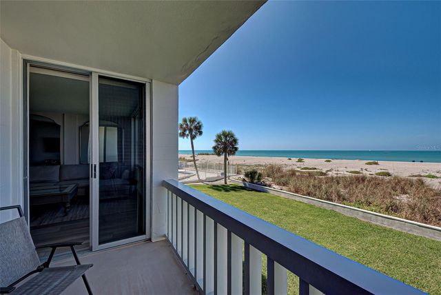 1100 TARPON CENTER DRIVE 202, Venice, FL 34285