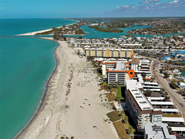 1100 TARPON CENTER DRIVE 202, Venice, FL 34285