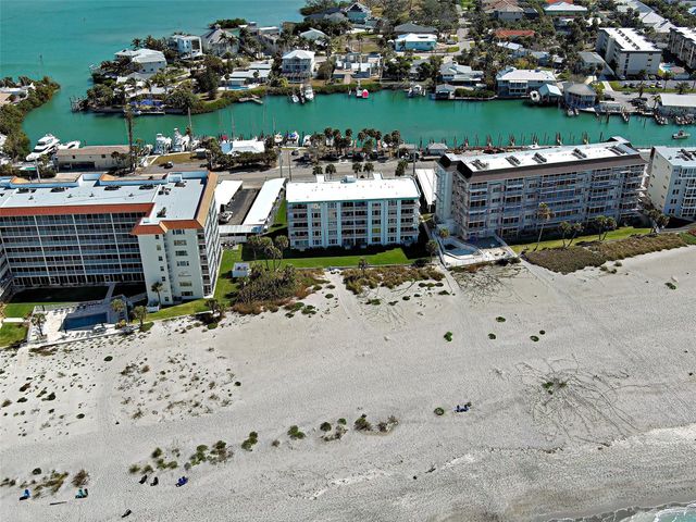 1100 TARPON CENTER DRIVE 202, Venice, FL 34285