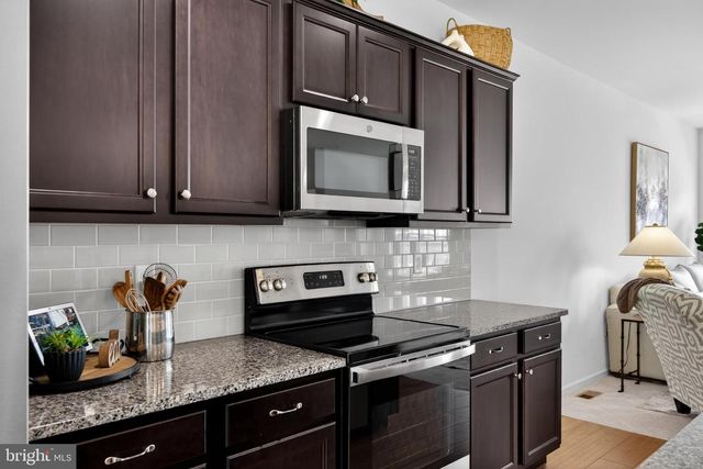 154 MARISSA CT, Newmanstown, PA 17073