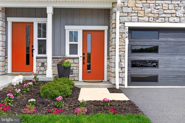 154 MARISSA CT, Newmanstown, PA 17073