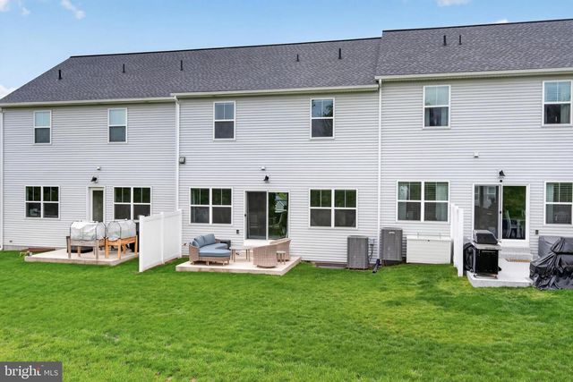 154 MARISSA CT, Newmanstown, PA 17073
